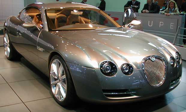 Jaguar R-Coupé.